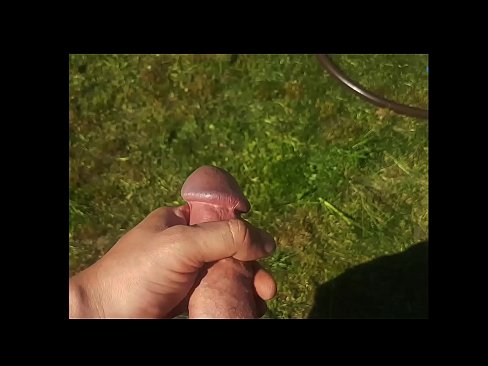 ❤️ Hot hottie dostaje jej różowy cipki fucked i cums z squirt w letnim ogrodzie ❤️❌ Porn video at us