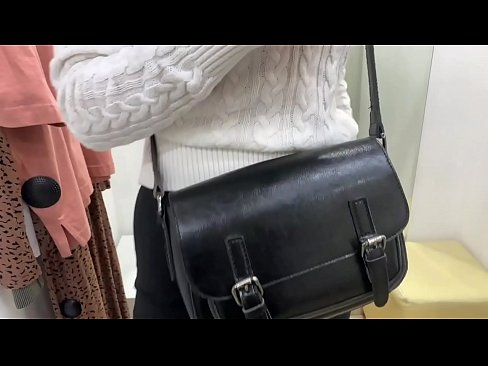 ❤️ Publiczna masturbacja młodej suki FeralBerry z dildo w przymierzalni ❤️❌ Porn video at us